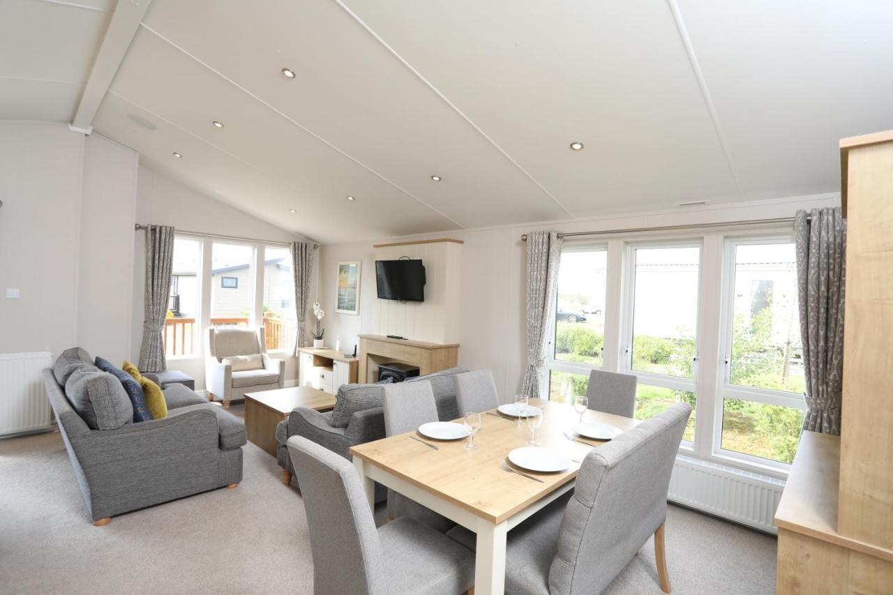 Cosy Dreams Lodge Beal ภายนอก รูปภาพ